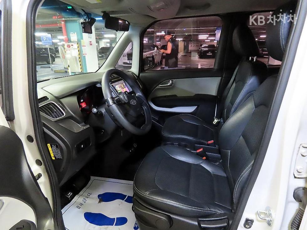 2012 - kia ray