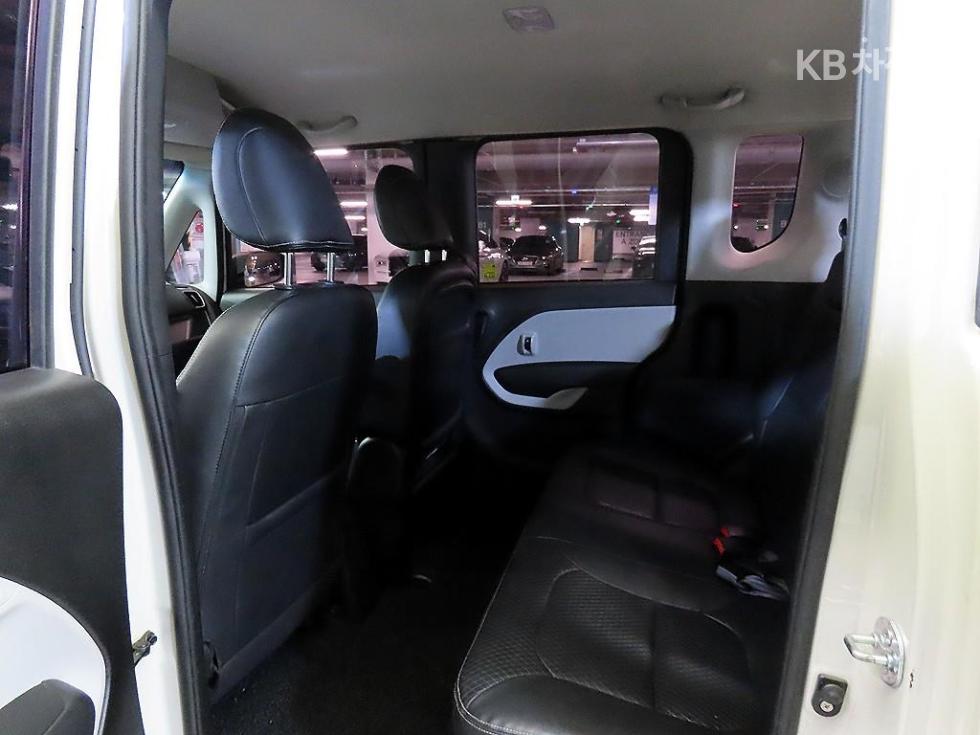 2012 - kia ray