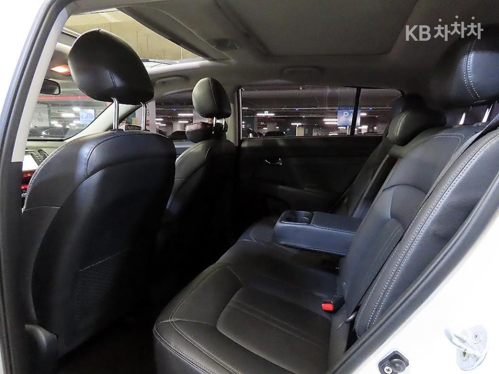 2011 - kia sportage