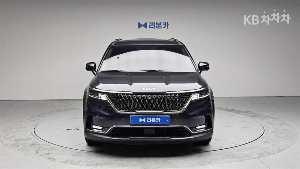 2023 - kia carnival