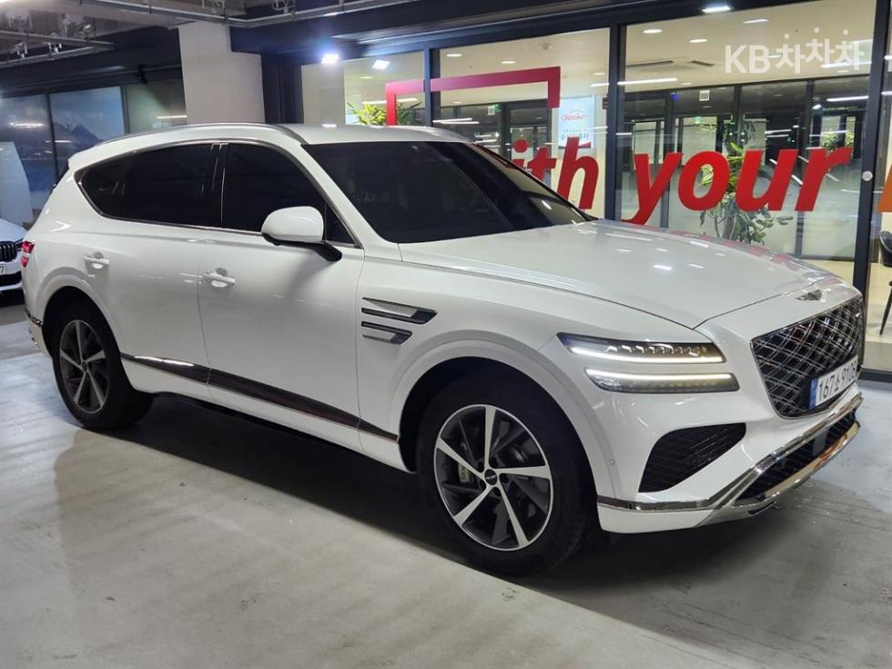 2024 Genesis GV80 photo