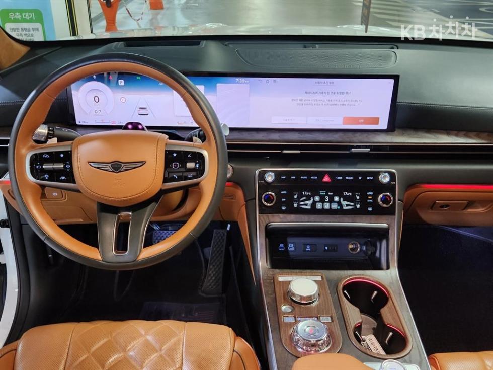 2024 Genesis GV80 photo