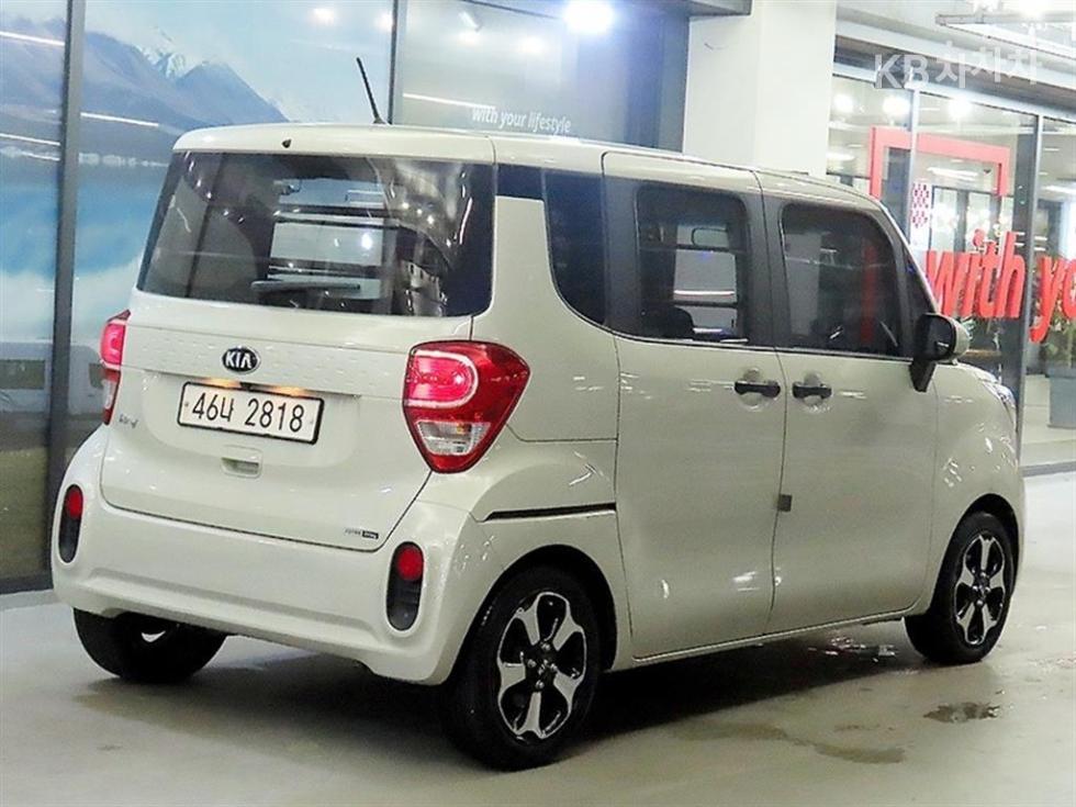 2018 - kia ray