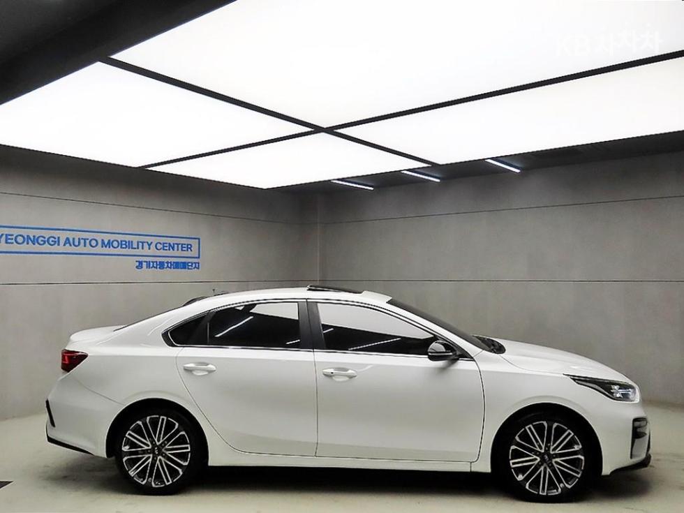 2019 - kia k3