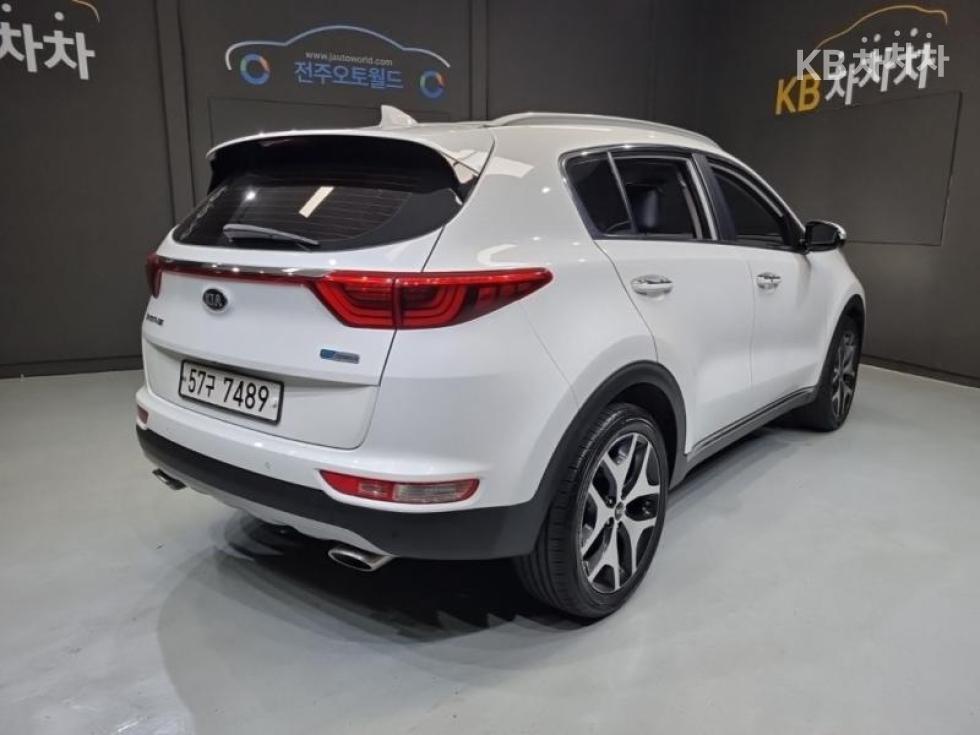 2018 - kia sportage
