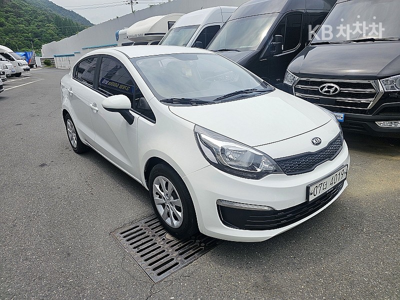 2017 - kia pride