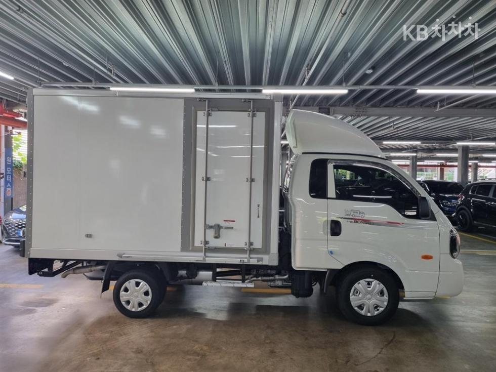 2025 - kia bongo iii