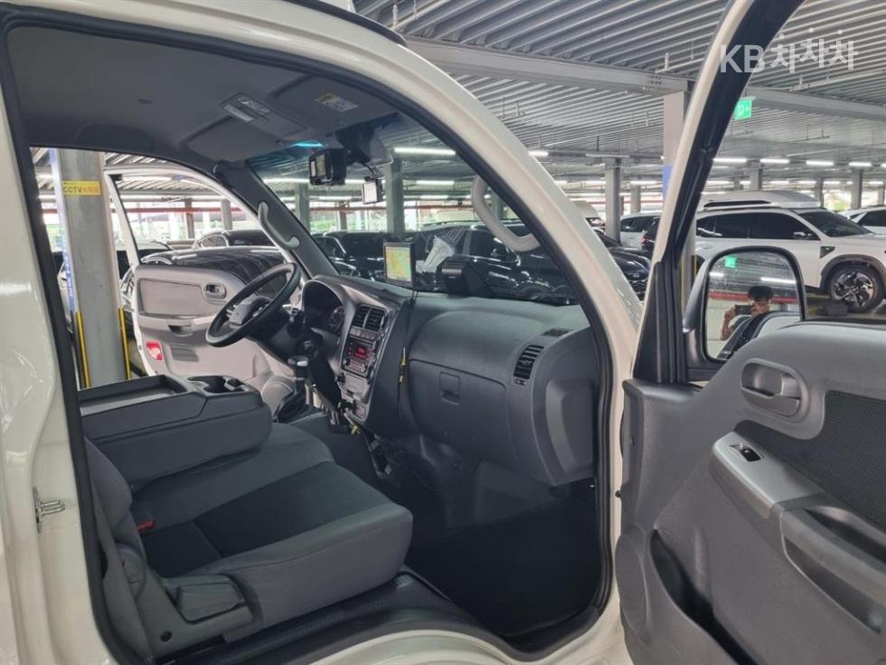 2025 - kia bongo iii