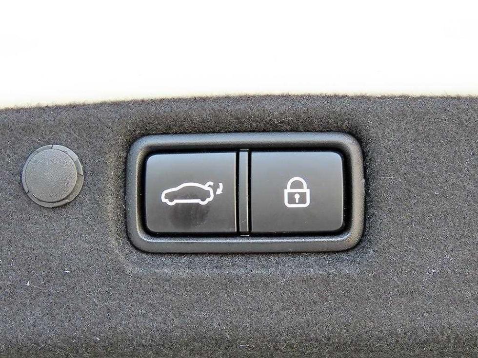 2021 - kia k7