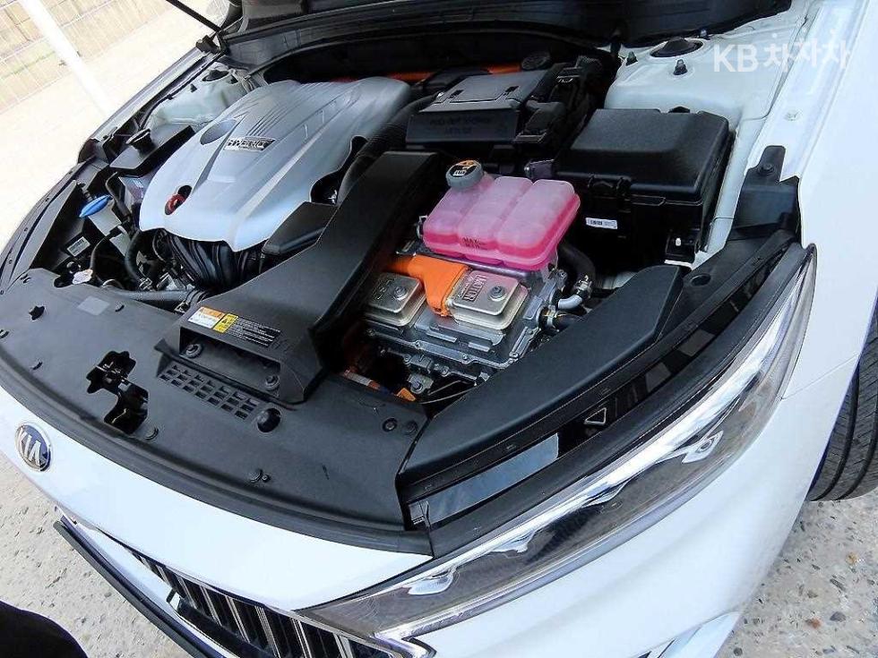 2021 - kia k7