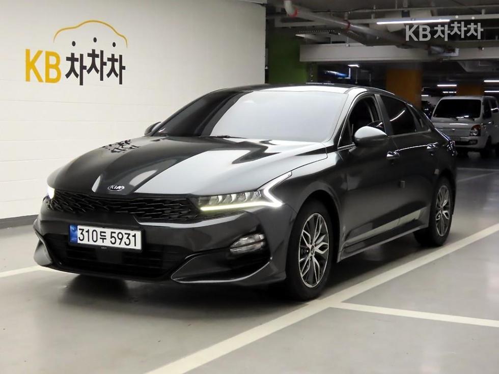 2021 - kia k5