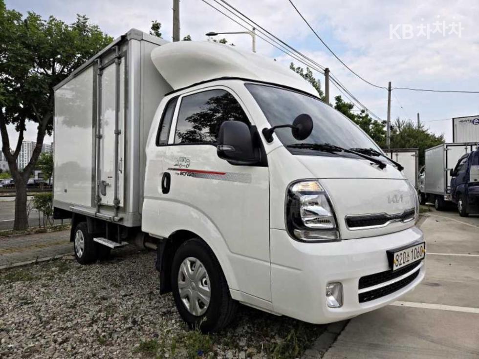 2024 - kia bongo iii