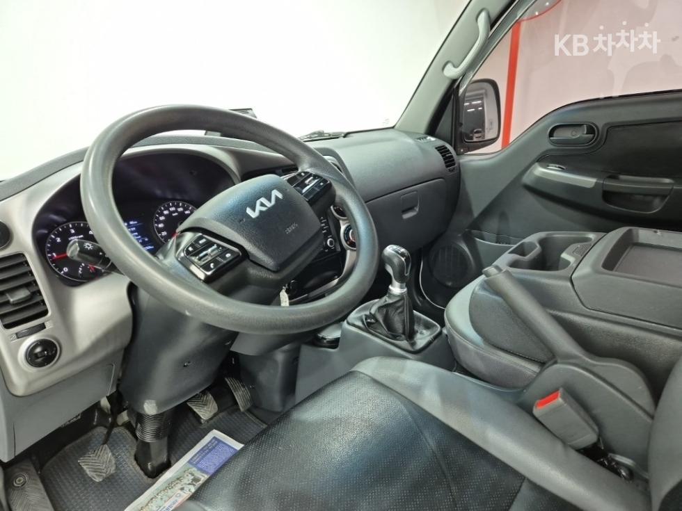 2022 - kia bongo iii