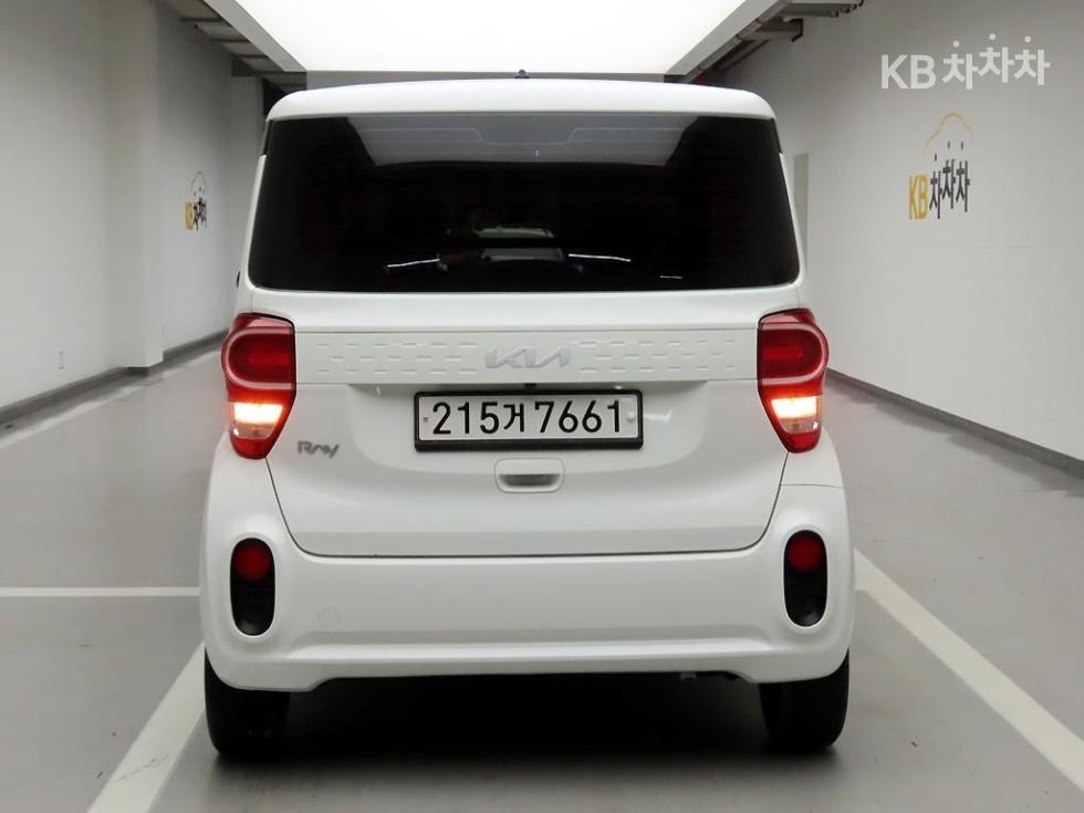 2022 - kia ray