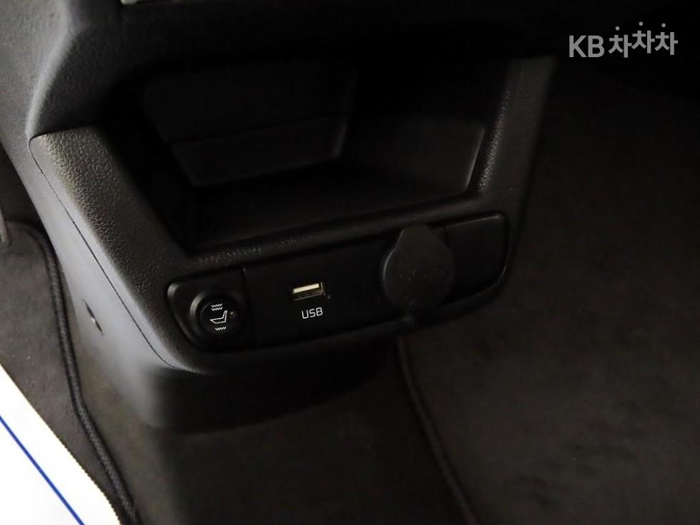 2022 - kia ray