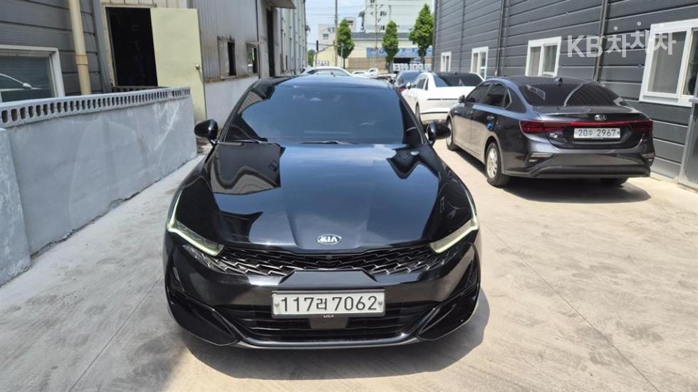 2020 - kia k5