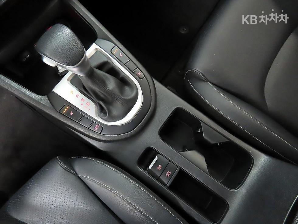 2022 - kia k3