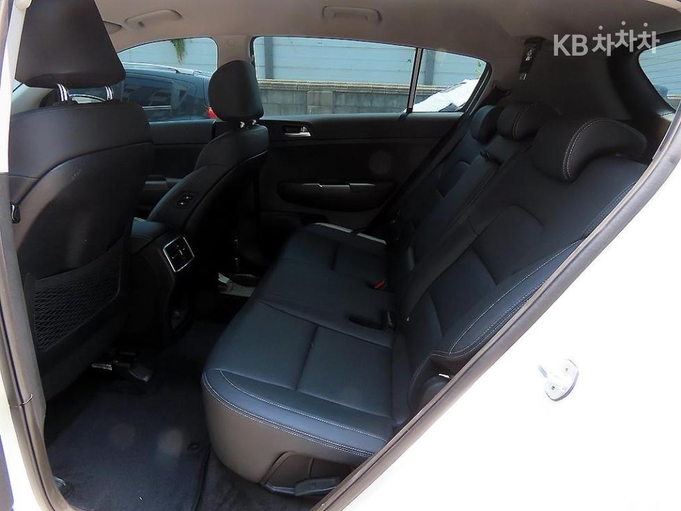 2019 - kia sportage
