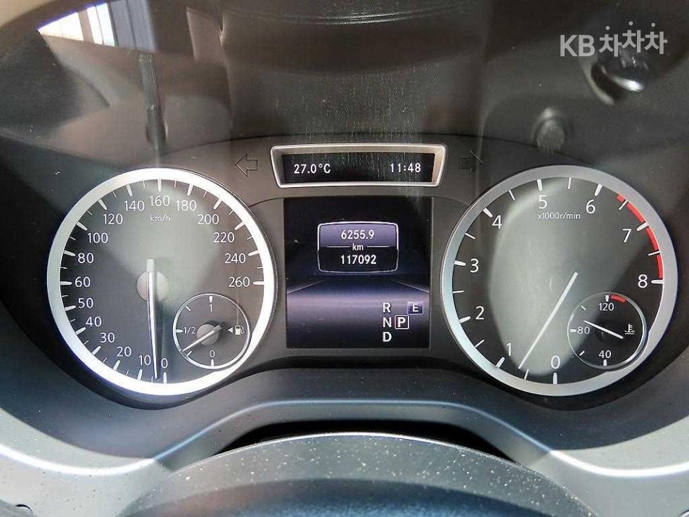 2019 - infiniti qx30