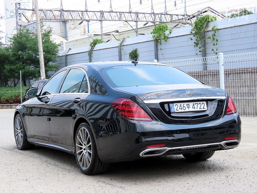 2018 Mercedes-Benz S photo