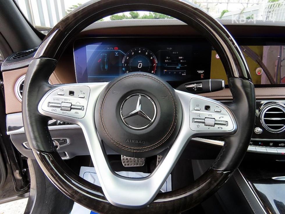 2018 Mercedes-Benz S photo
