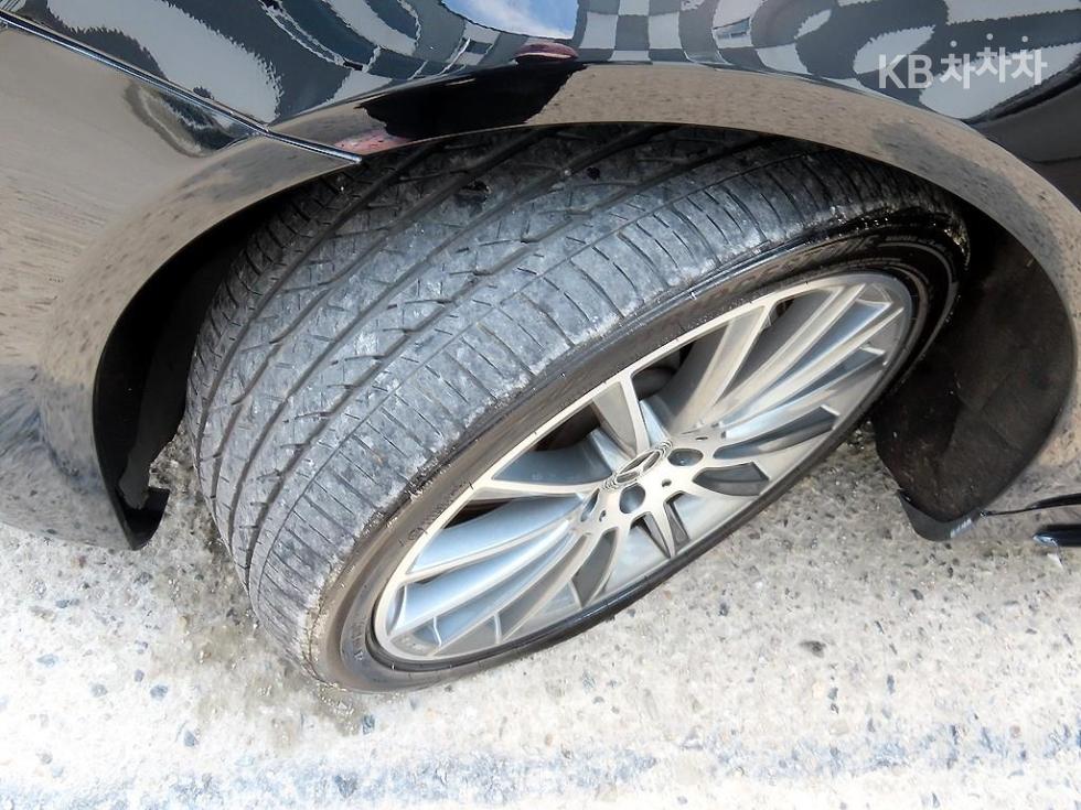 2018 Mercedes-Benz S photo
