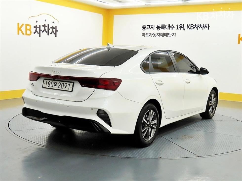 2022 - kia k3