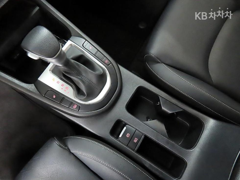 2022 - kia k3