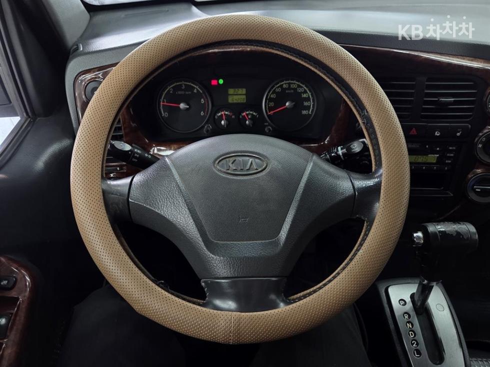 2008 - kia bongo iii