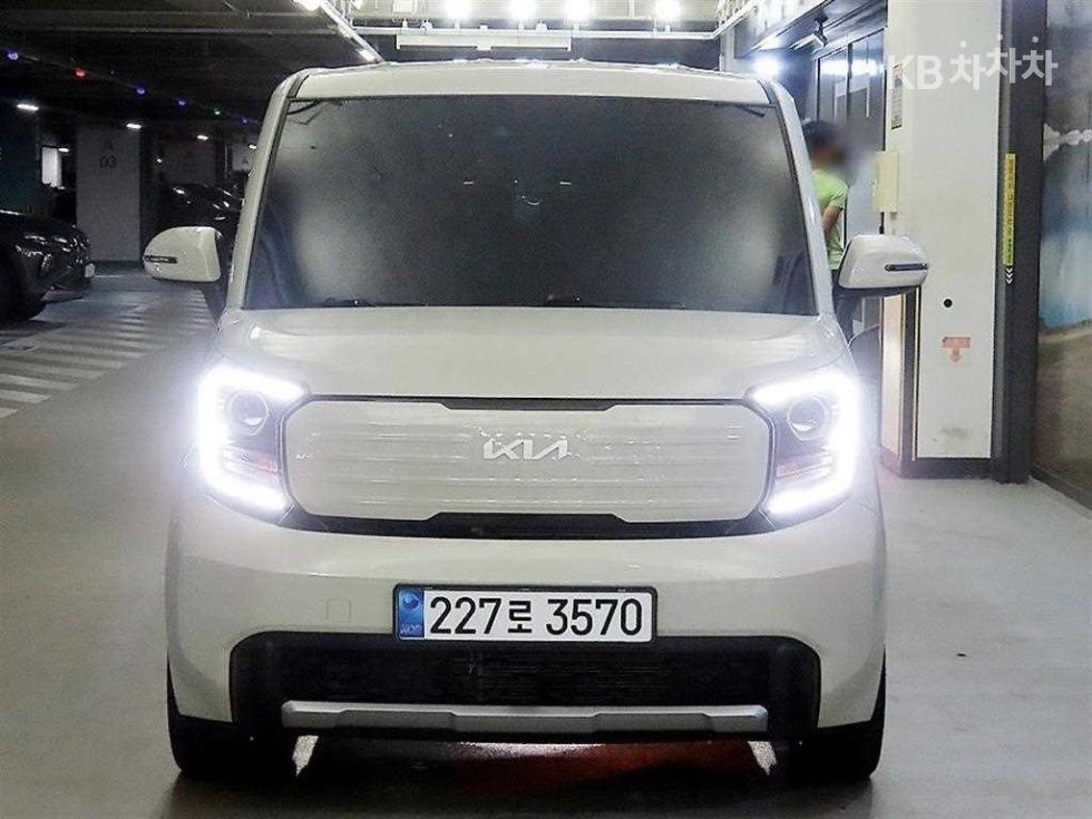 2024 - kia kia