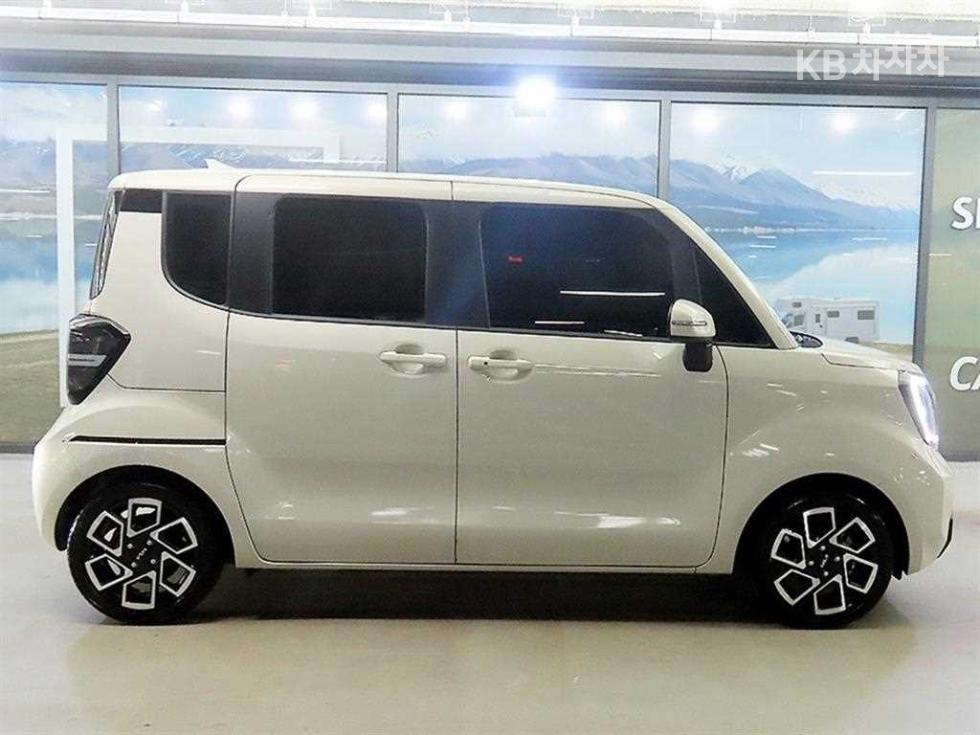2024 - kia kia
