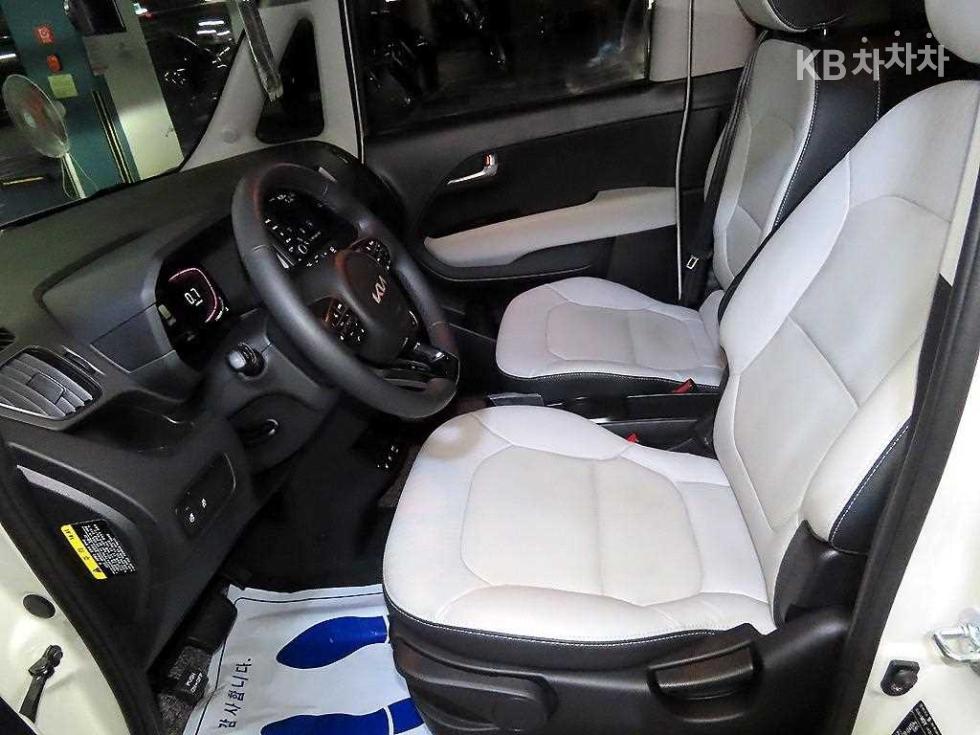 2024 - kia kia