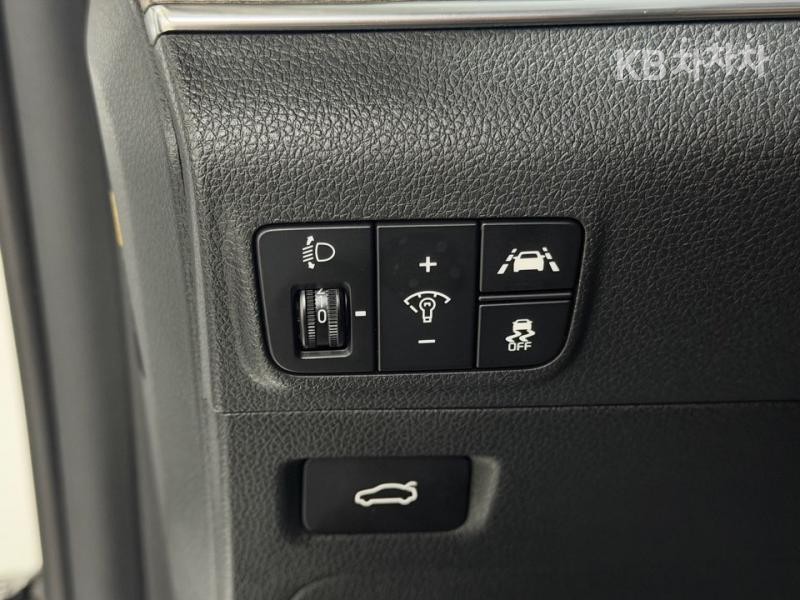 2020 - kia k5
