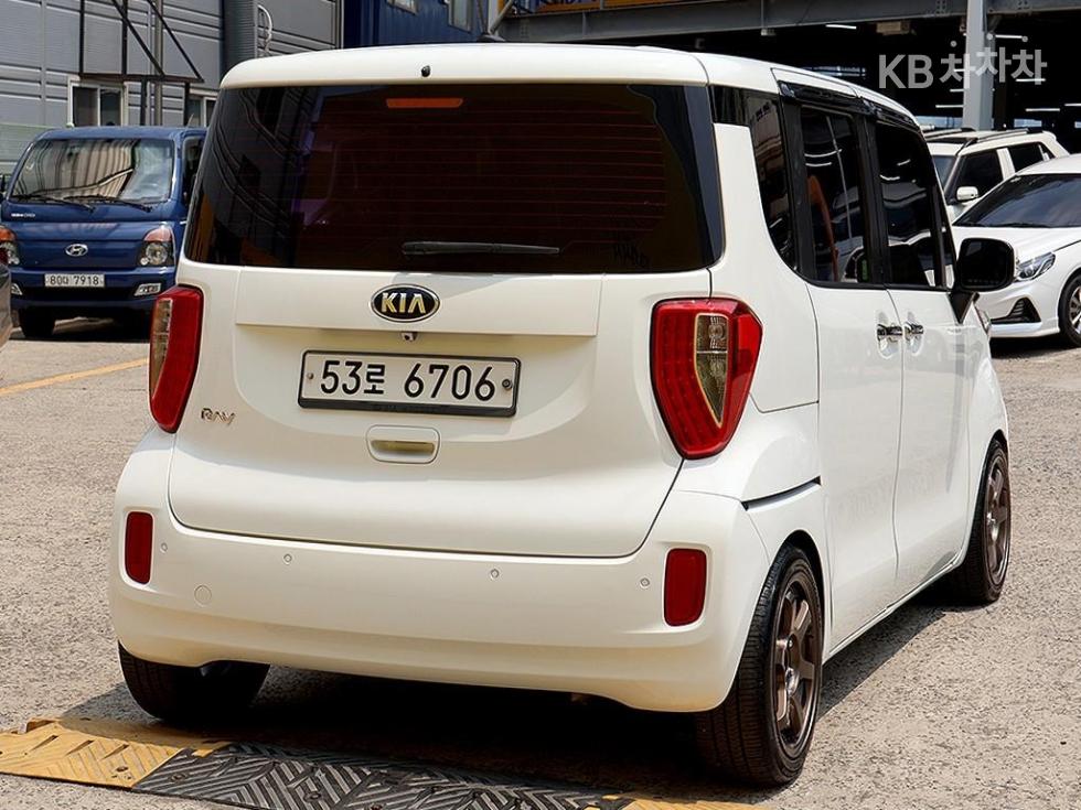 2013 - kia ray