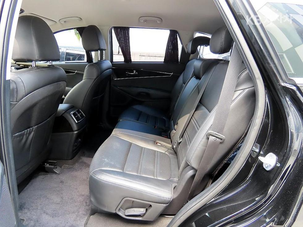 2018 - kia sorento