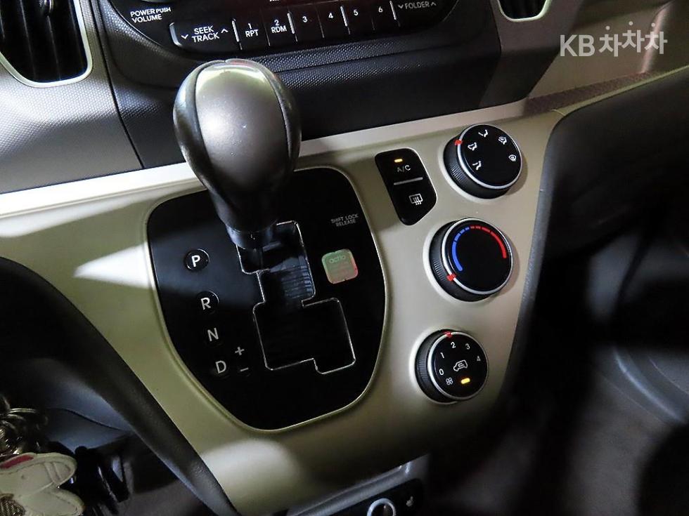 2013 - kia ray