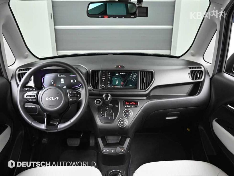 2024 - kia kia