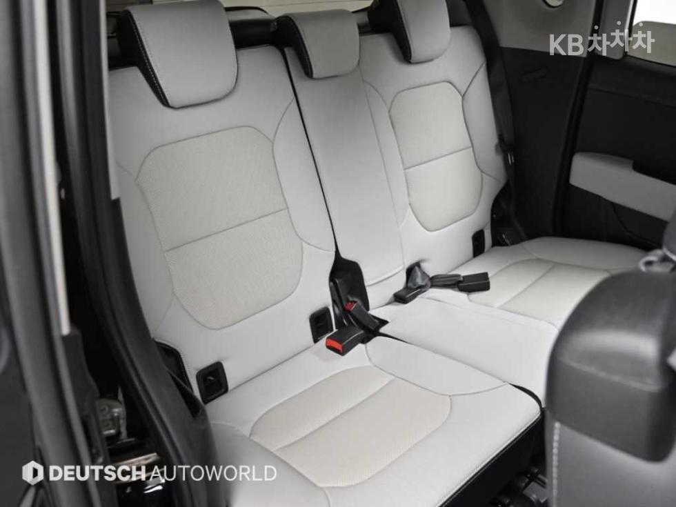 2024 - kia kia