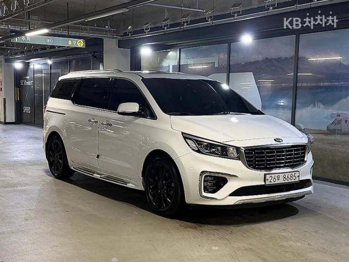 Kia Carnival 7인승 3.3 가솔린 리무진