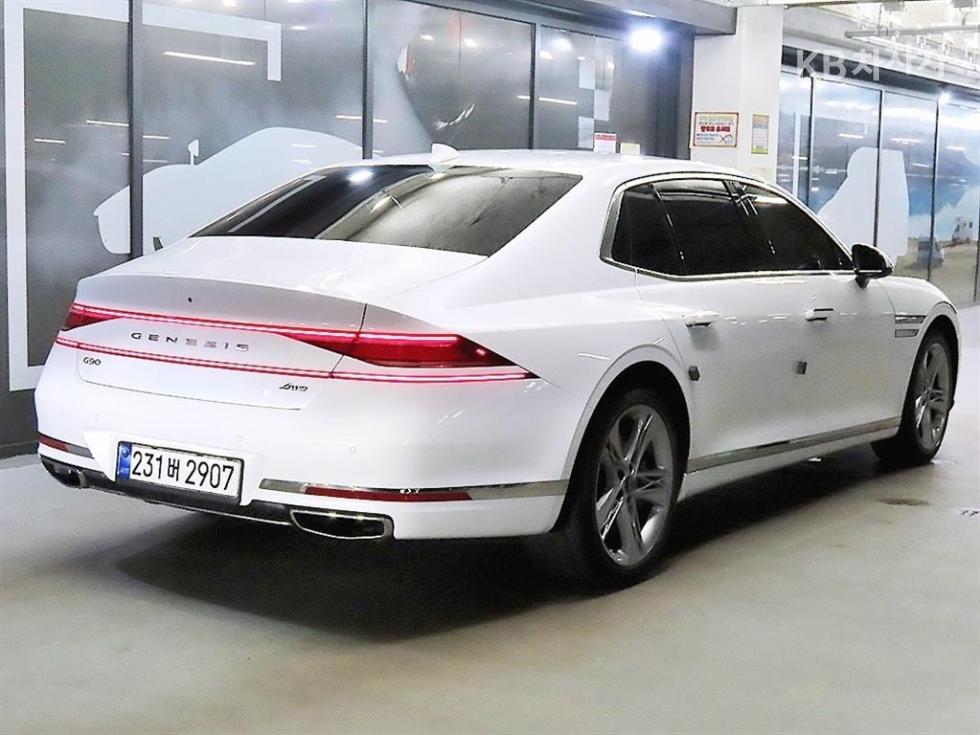 2022 Genesis G90(RS4) photo