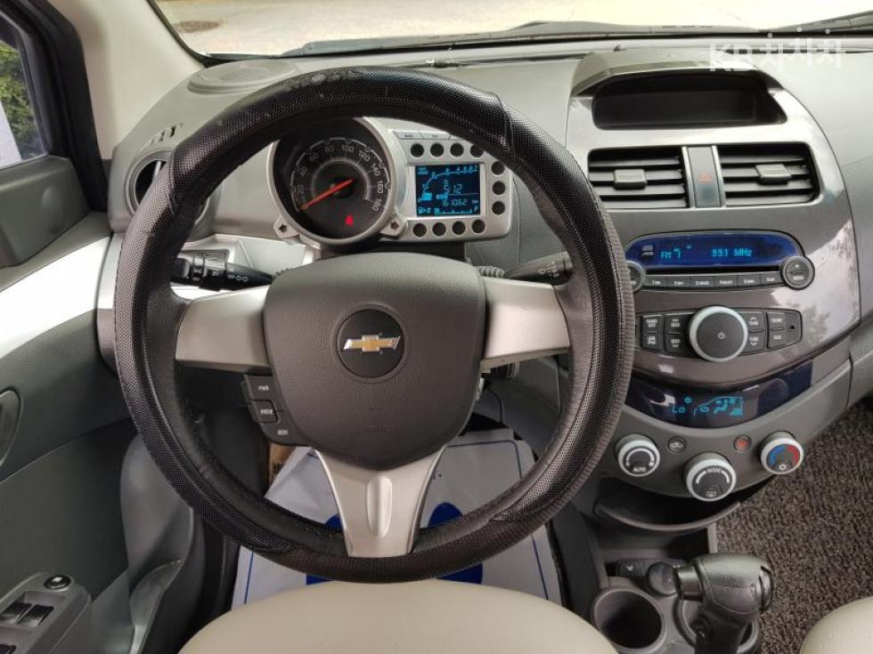 Chevrolet Spark — miniaturë 13