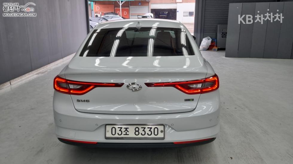 Renault Samsung SM6 — miniaturë 4