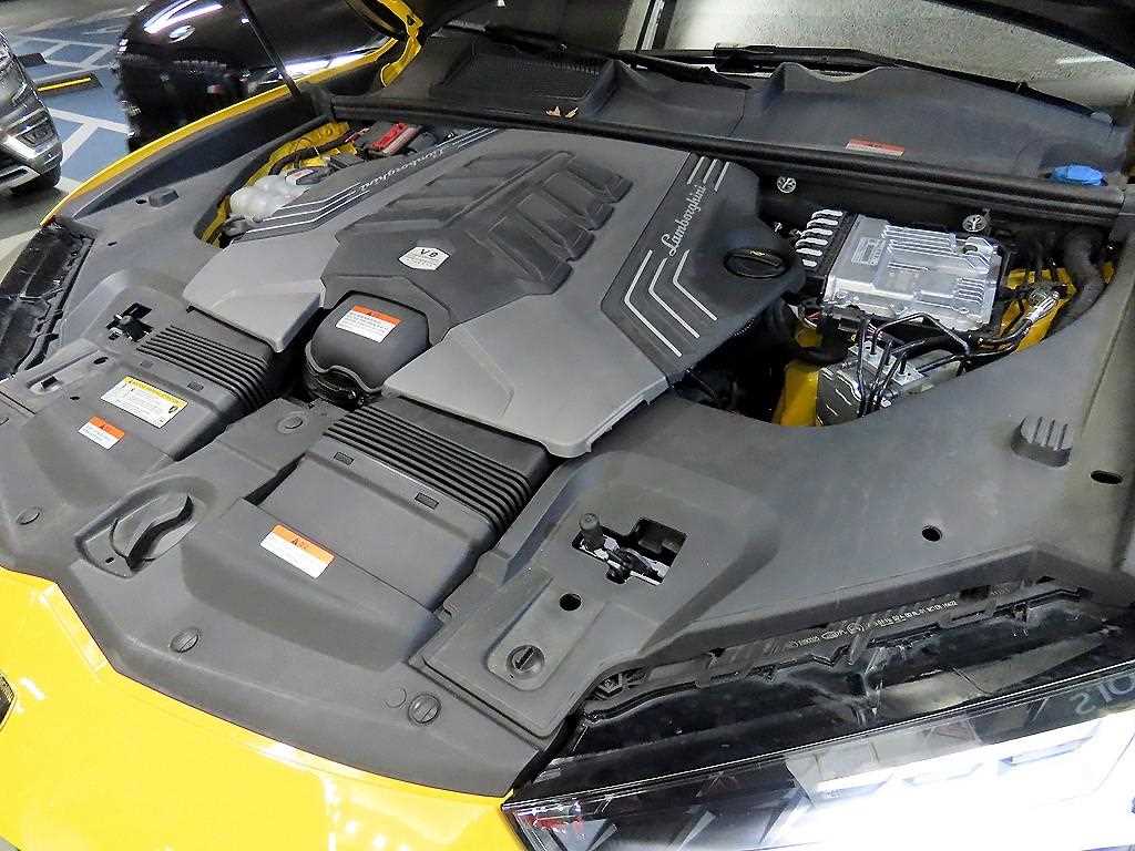 Lamborghini Urus — miniaturë 19