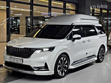 Kia Carnival Hi-Limousine 9-Seater Gasoline — foto 1