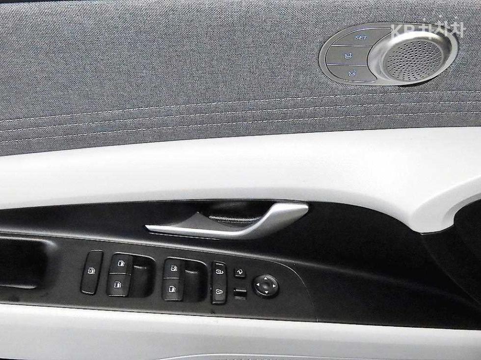 Hyundai Avante — miniaturë 14