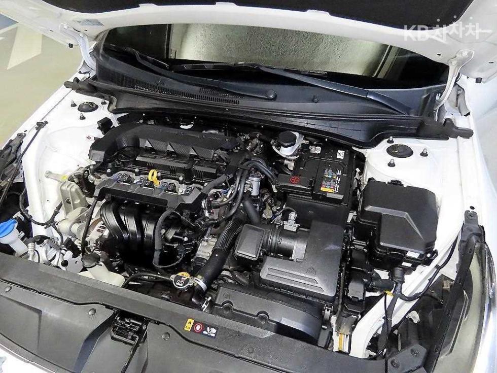 Hyundai Avante — miniaturë 19