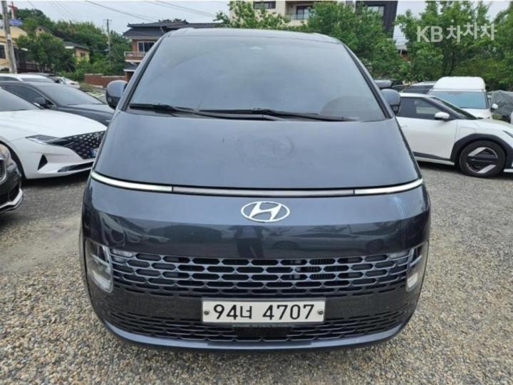 Hyundai Staria 2.2 카고 3 — foto 1