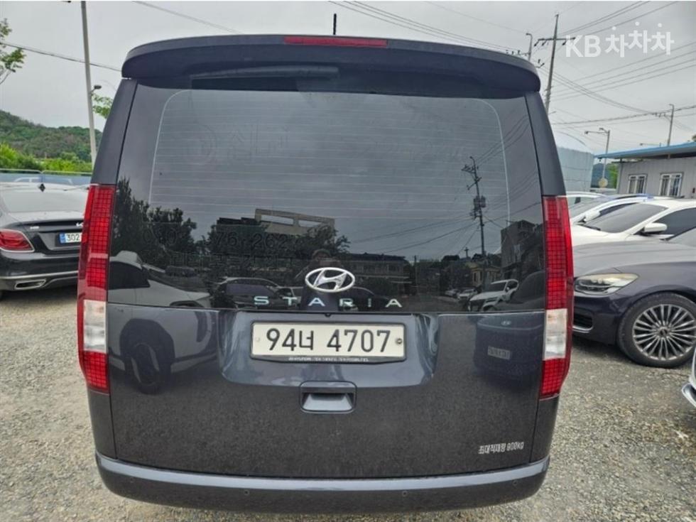 Hyundai Staria — miniaturë 5