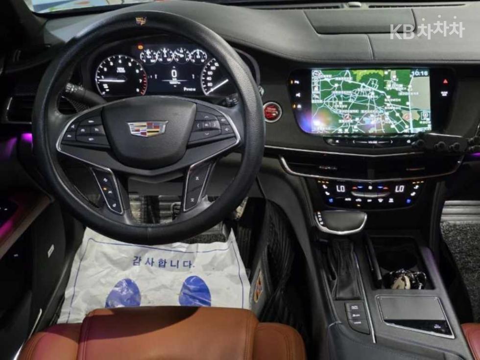 Cadillac CT6 — miniaturë 11