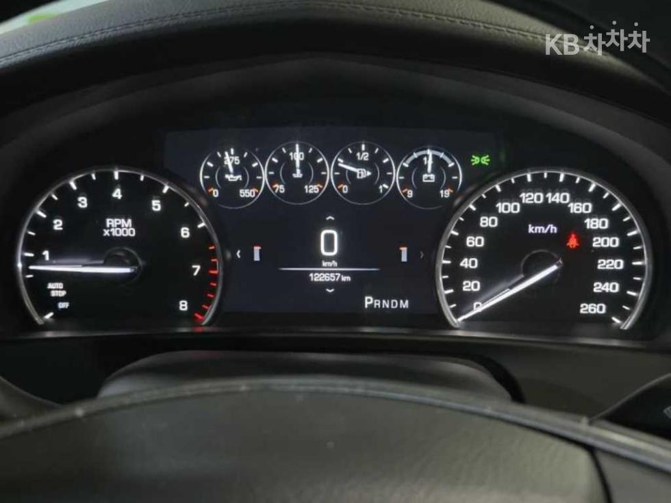 Cadillac CT6 — miniaturë 18